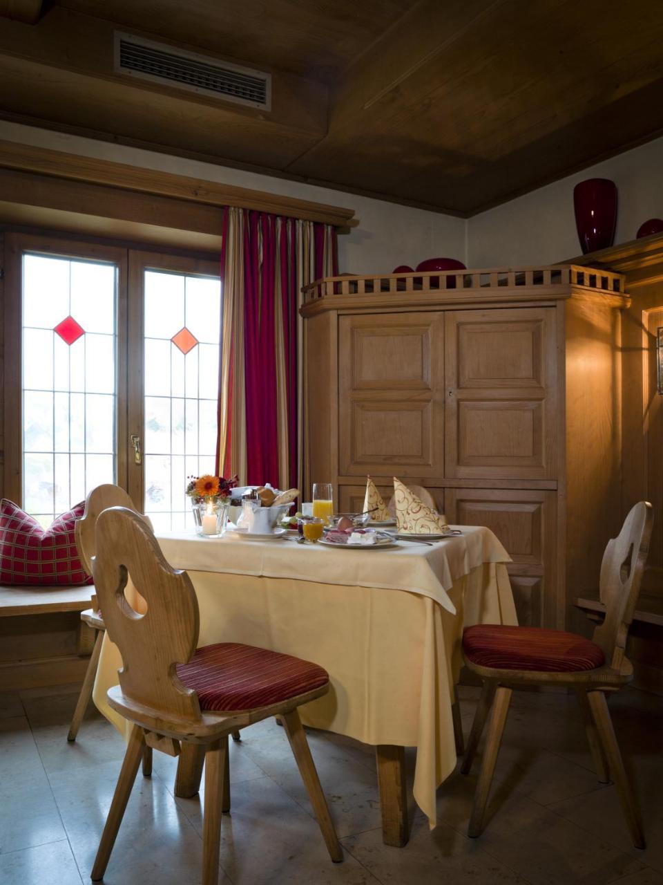 Hotel Zur Waldbahn 즈위젤 외부 사진